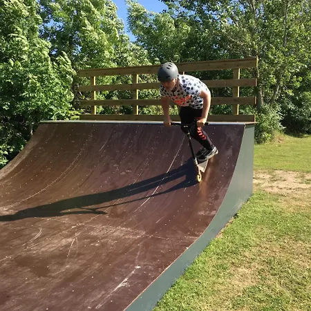 Esbjerg Camping キャンプ場 3*