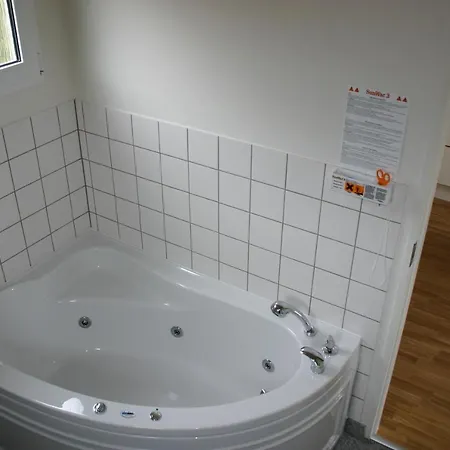 キャンプ場 Esbjerg Camping 3*